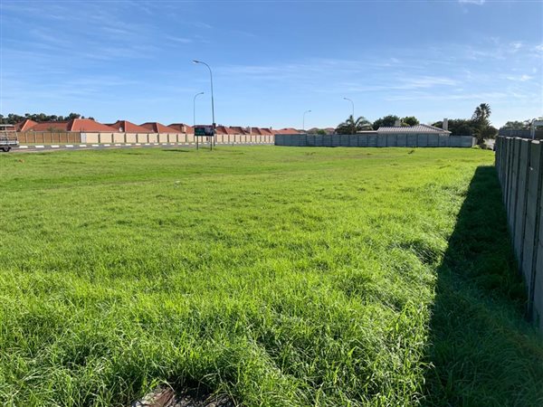 2412 m² Land available in Onverwacht