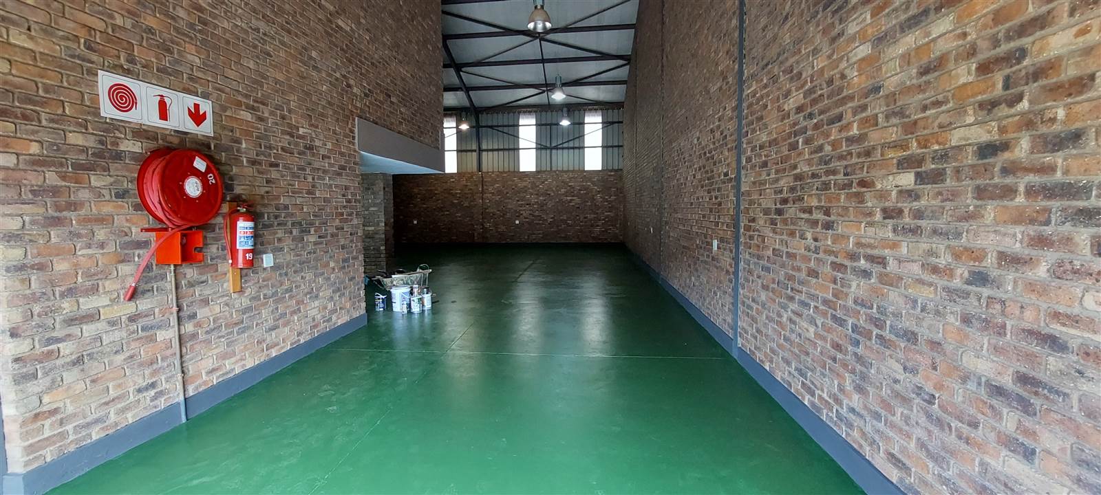327  m² Industrial space in Clayville photo number 5