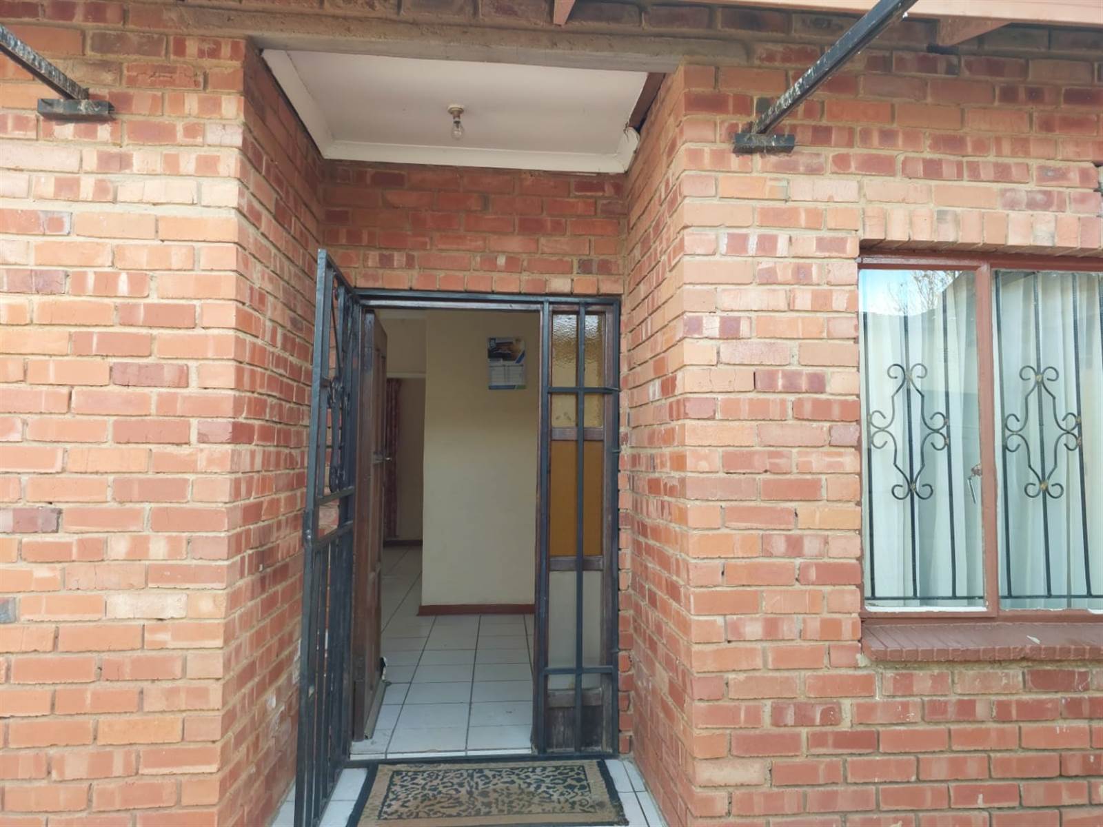 3 Bed House in Kutlwanong photo number 6