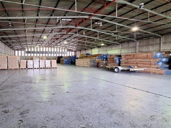 2 302  m² Industrial space