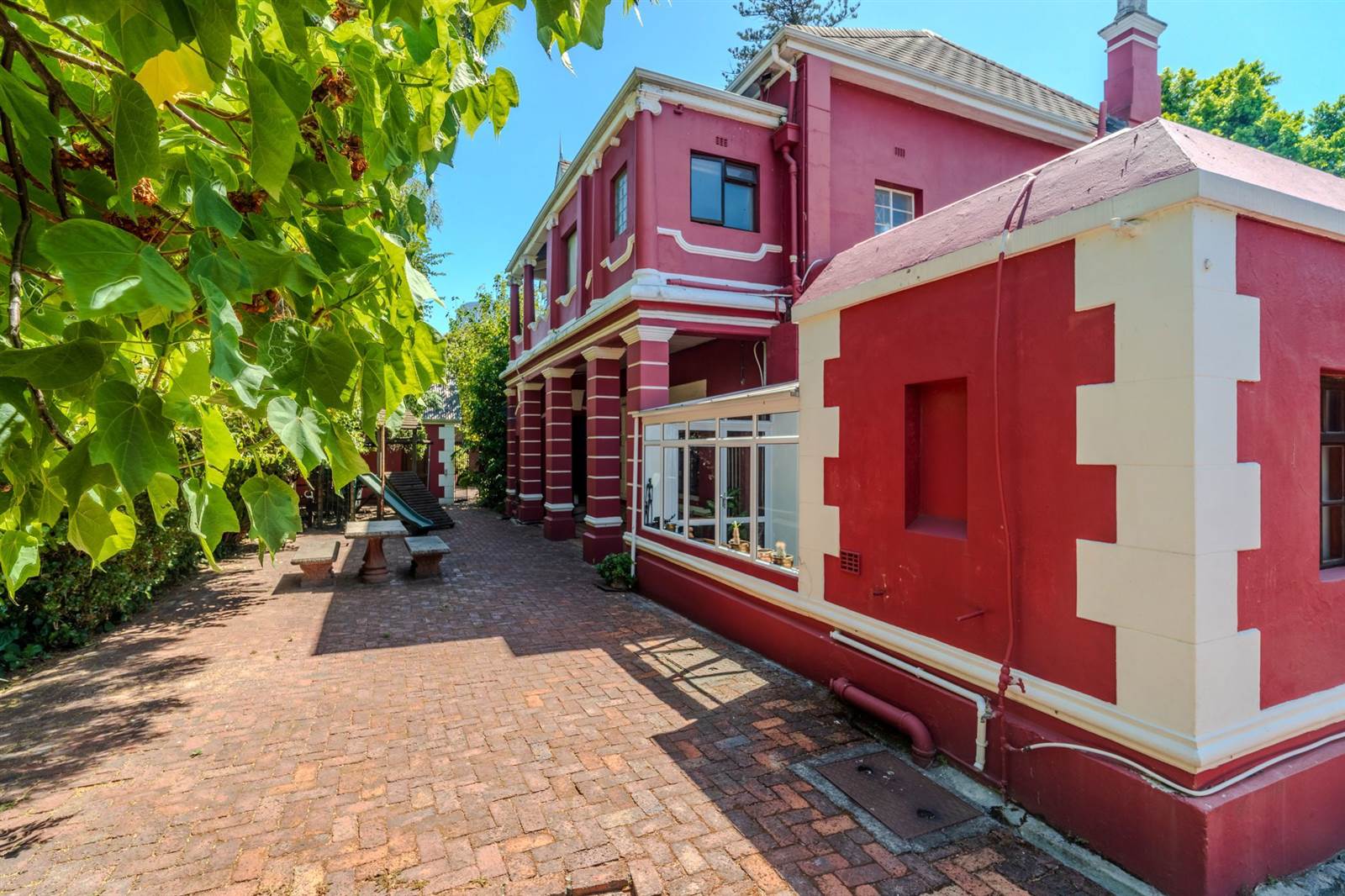 5 Bed House in Rondebosch photo number 9