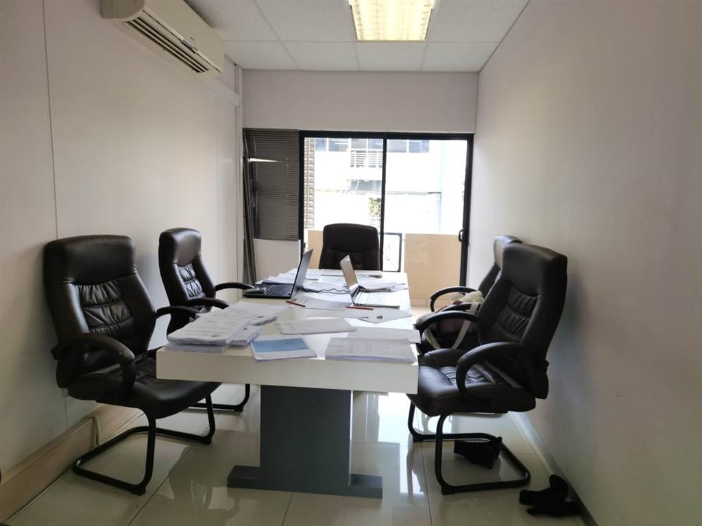 57  m² Commercial space in Umhlanga Ridge photo number 7