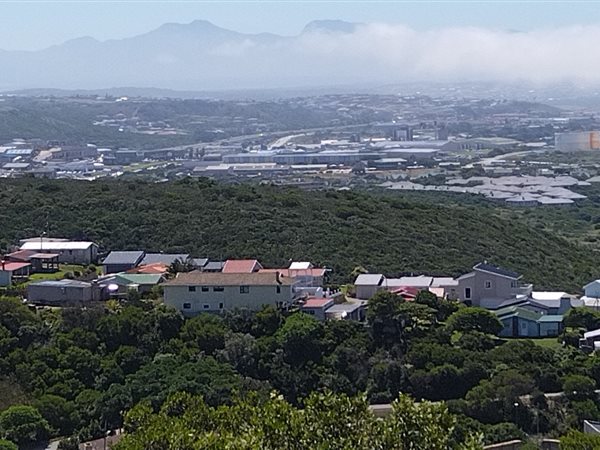 510 m² Land available in Mossel Bay