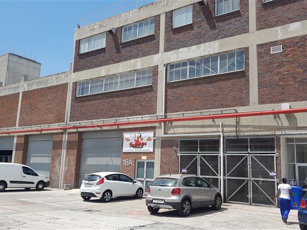 483  m² Industrial space in Bellville Central