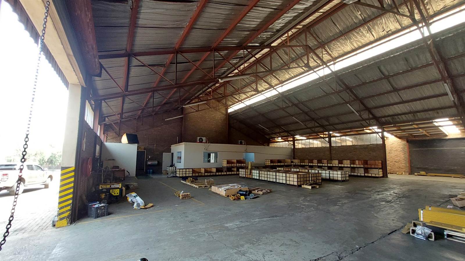 1250  m² Industrial space in Middelburg Central photo number 3