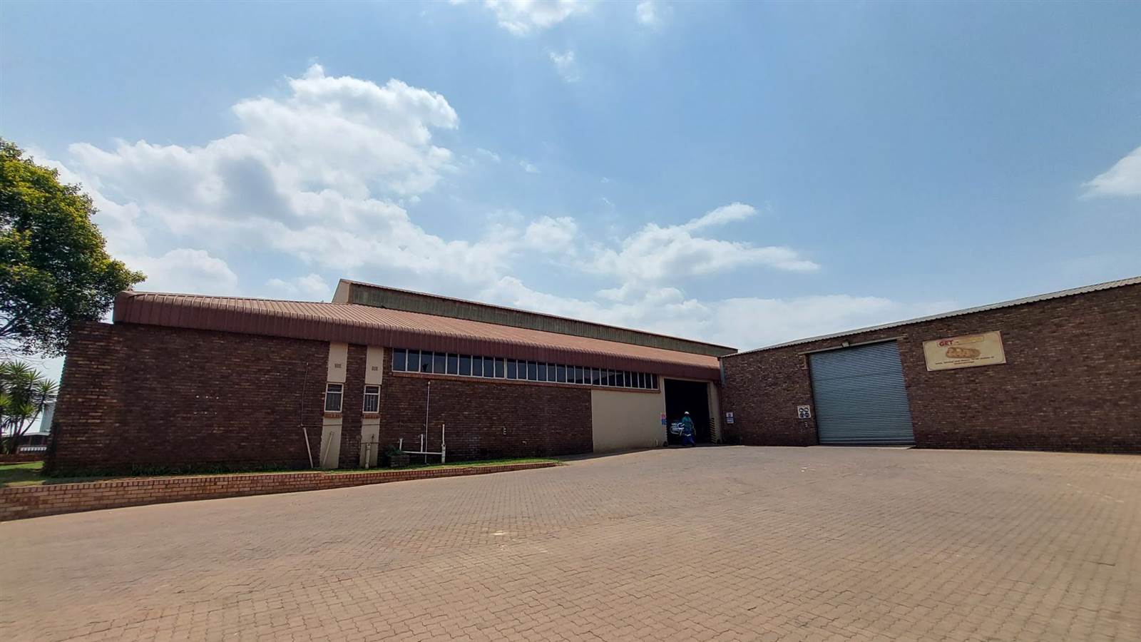 1250  m² Industrial space in Middelburg Central photo number 1