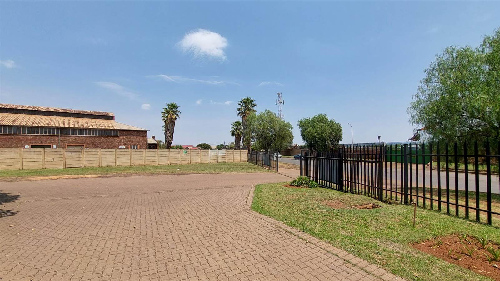 1250  m² Industrial space in Middelburg Central photo number 4