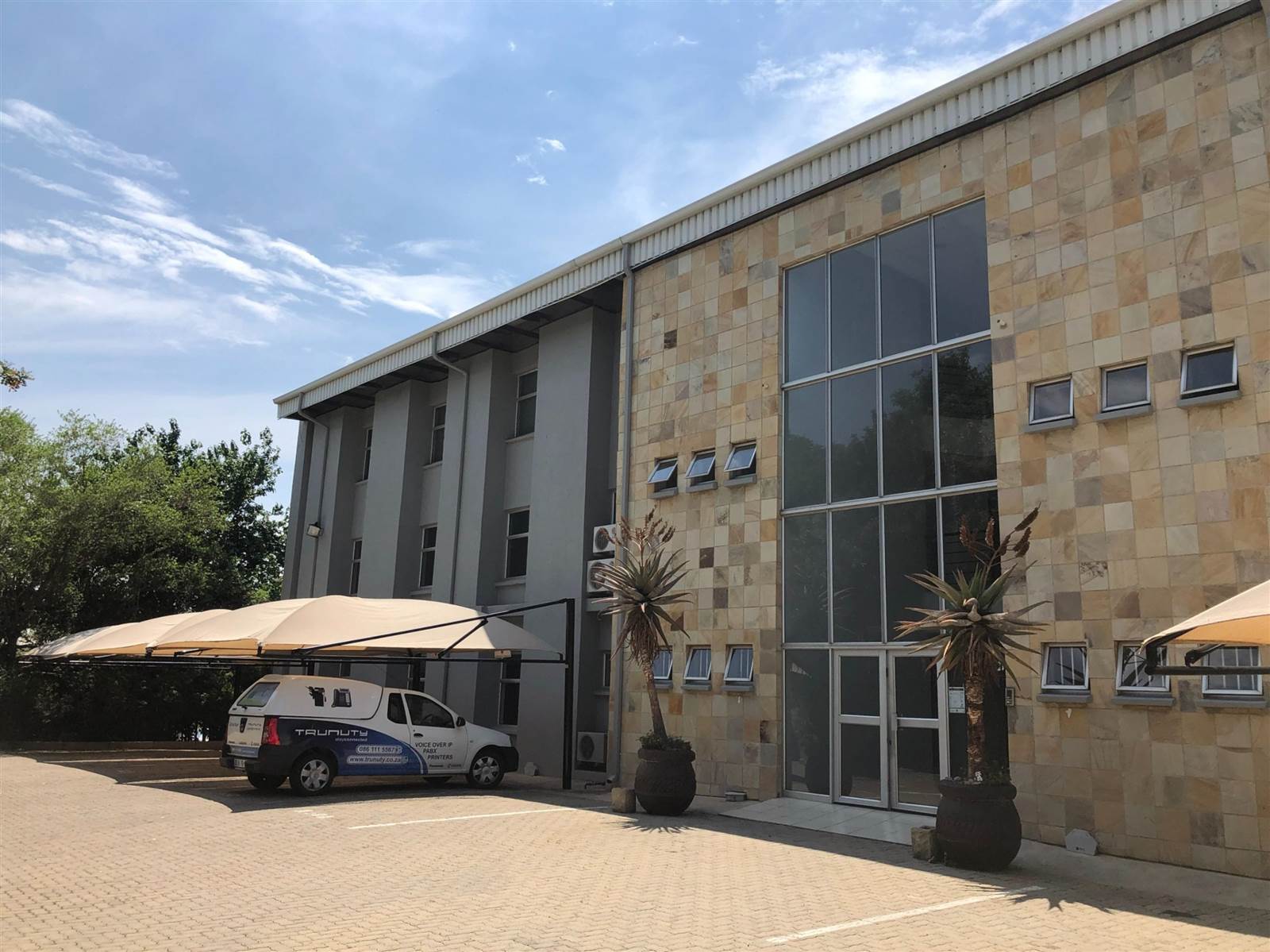 248  m² Commercial space in Kyalami photo number 1