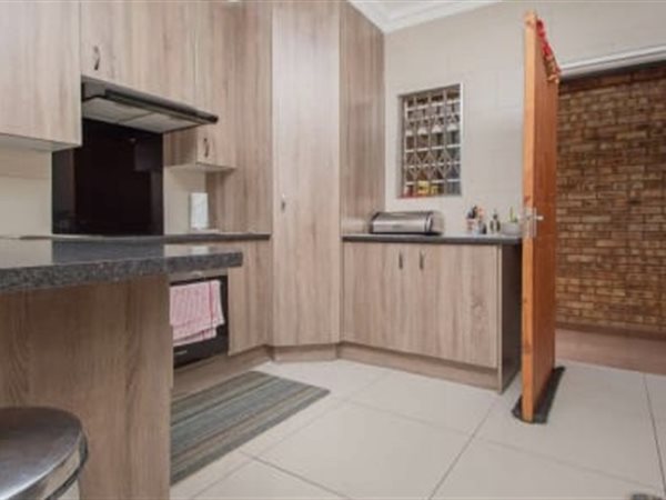 2 Bed Apartment