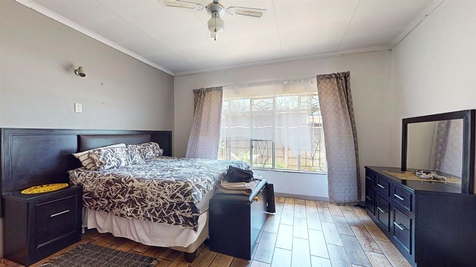 4 Bed Townhouse in Potchefstroom Central photo number 27