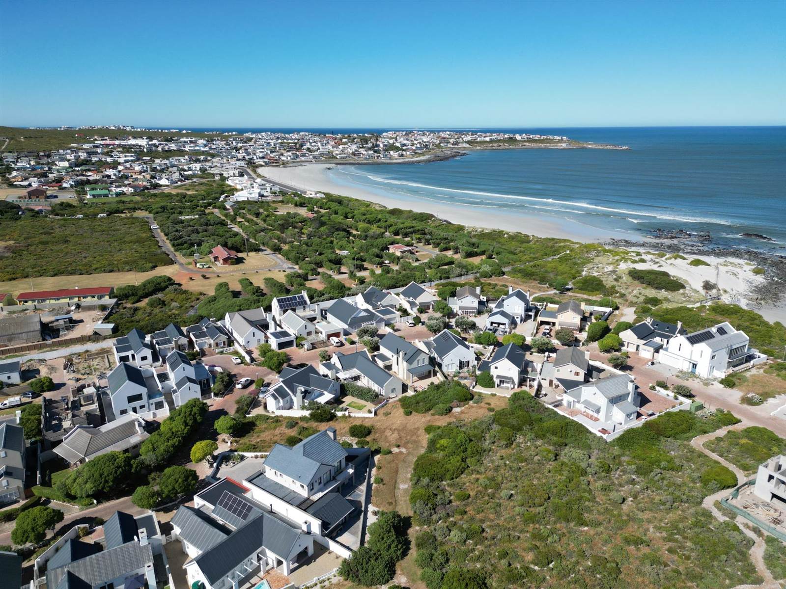 2 Bed House in Yzerfontein photo number 24