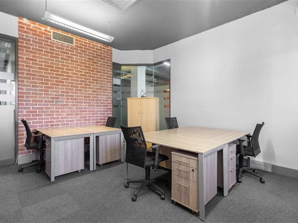 8  m² Office Space