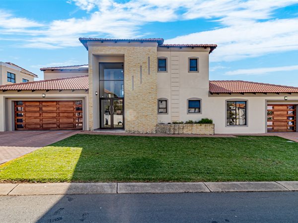 5 Bedroom House