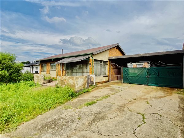 3 Bedroom House 3 Bedroom House
