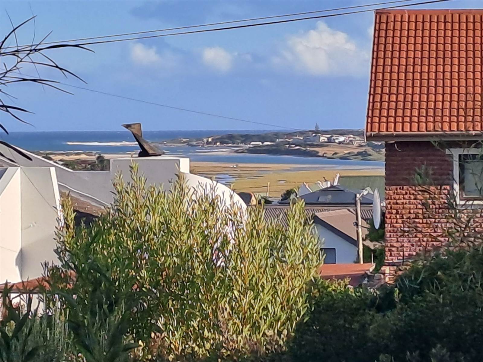 674 m² Land available in Stilbaai photo number 1