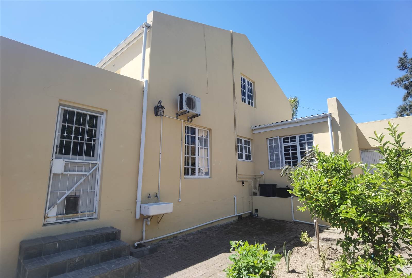 2 Bed House in Tulbagh photo number 13