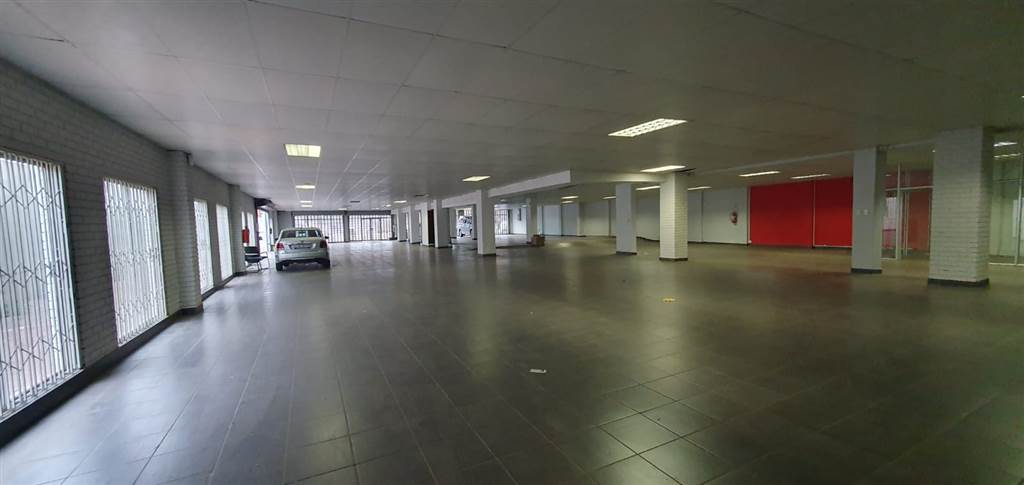 1500  m² Commercial space in Arcadia photo number 10