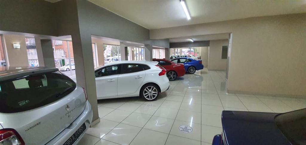 550  m² Commercial space in Benoni Central photo number 18