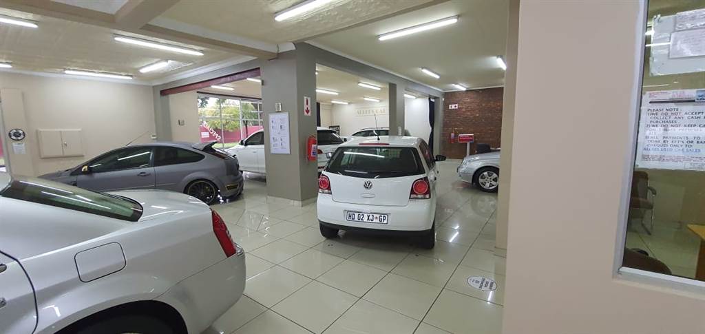 550  m² Commercial space in Benoni Central photo number 13