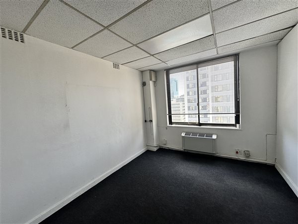 26  m² Commercial space