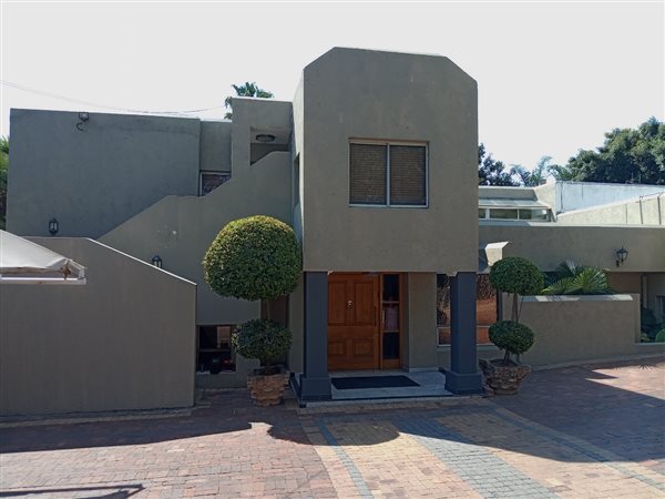 6 Bed House in Linksfield North