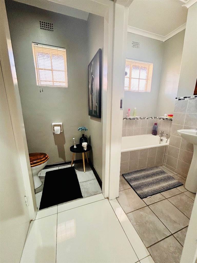3 Bed Townhouse in Vryheid photo number 15