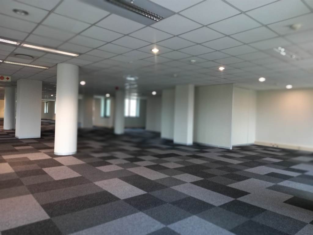 1577  m² Office Space in Menlyn photo number 7