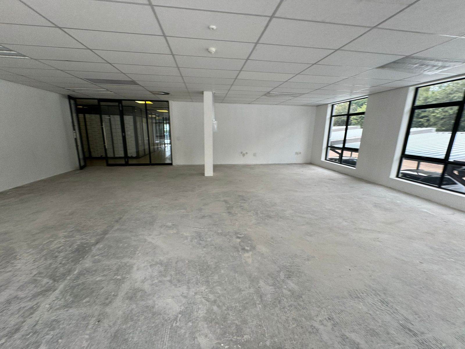 130  m² Commercial space in Morningside photo number 15