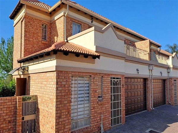 3 Bed Townhouse