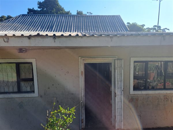 4 Bedroom House 4 Bedroom House