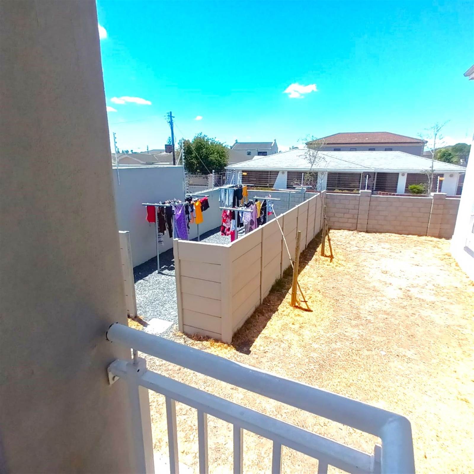 2 Bed Apartment in Parow photo number 3