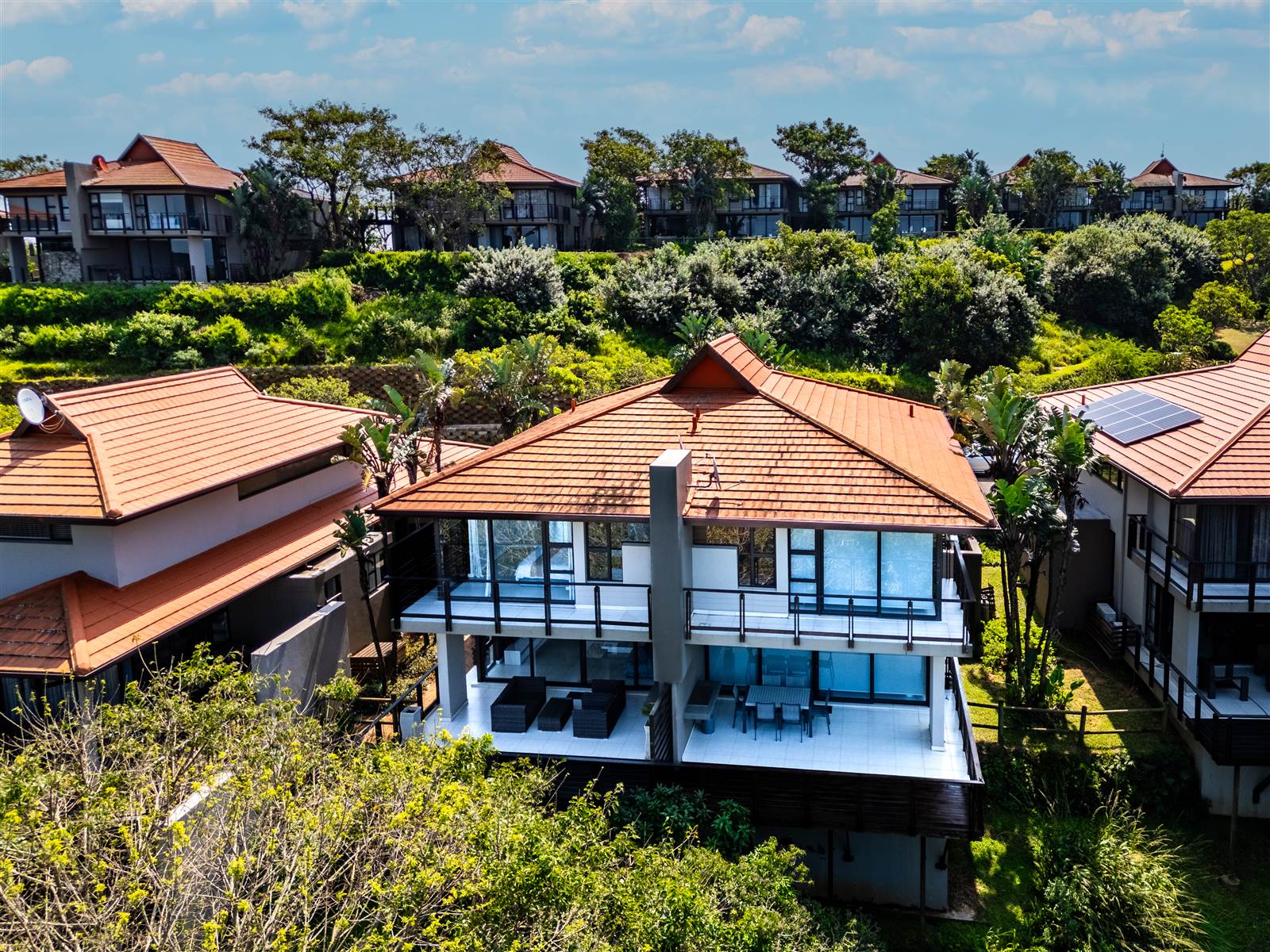 3 Bed House in Port Zimbali Estate photo number 3