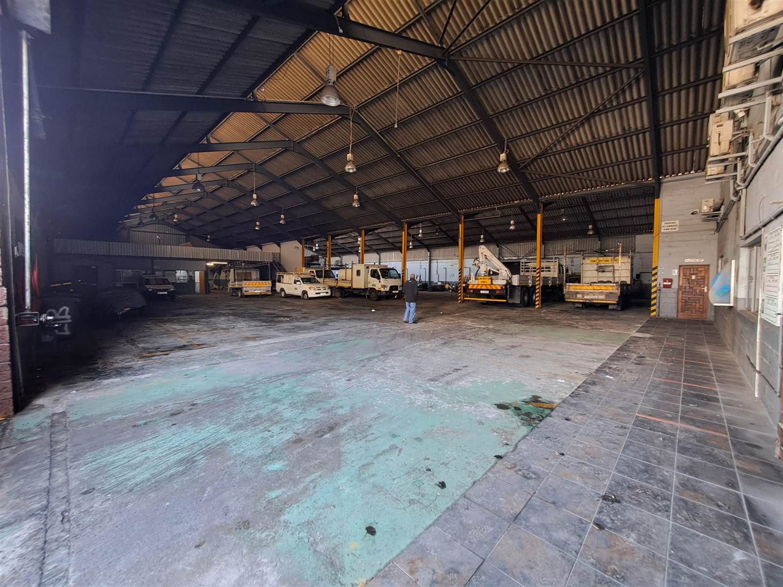 2854  m² Industrial space in Beaconvale photo number 1