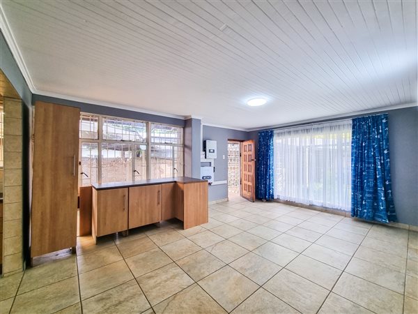 3 Bedroom House 3 Bedroom House