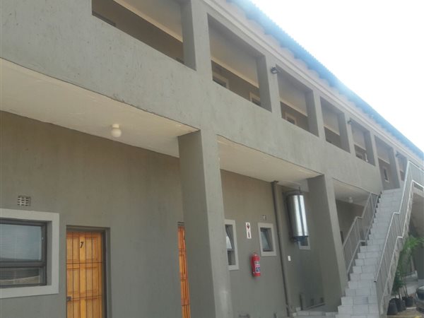 1 Bed House in Protea North