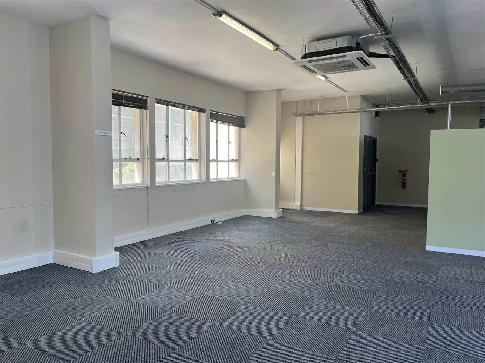 660  m² Office Space in Cape Town City Centre photo number 27