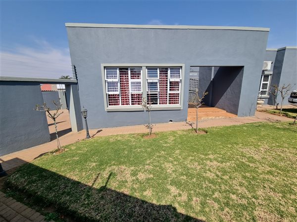 4 Bed House in Garsfontein