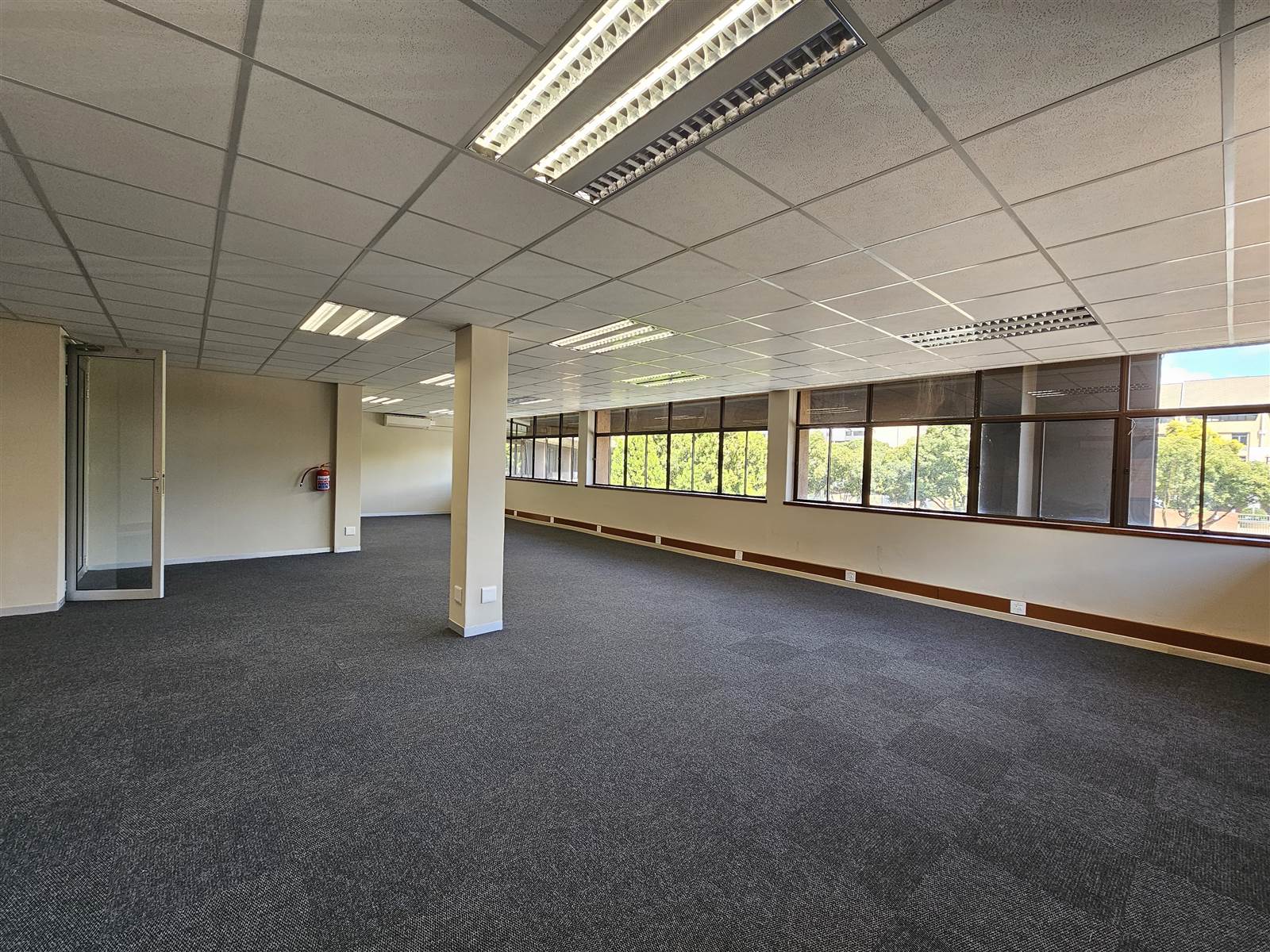 146  m² Commercial space in Centurion CBD photo number 7