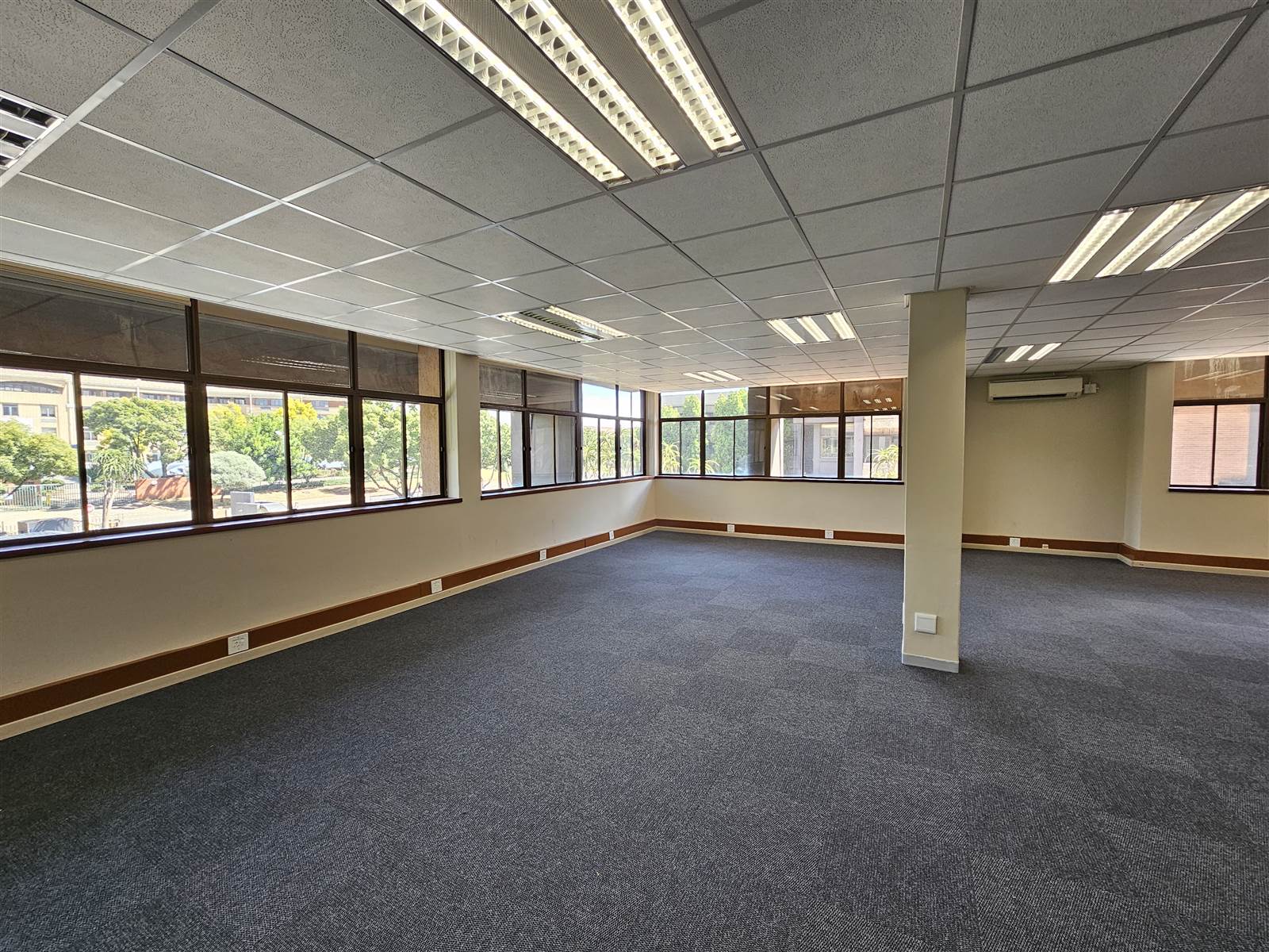 146  m² Commercial space in Centurion CBD photo number 11