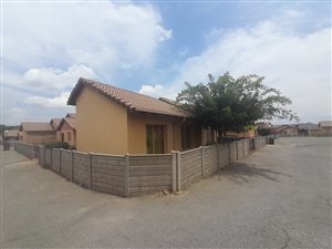 3 Bed Apartment in Ormonde