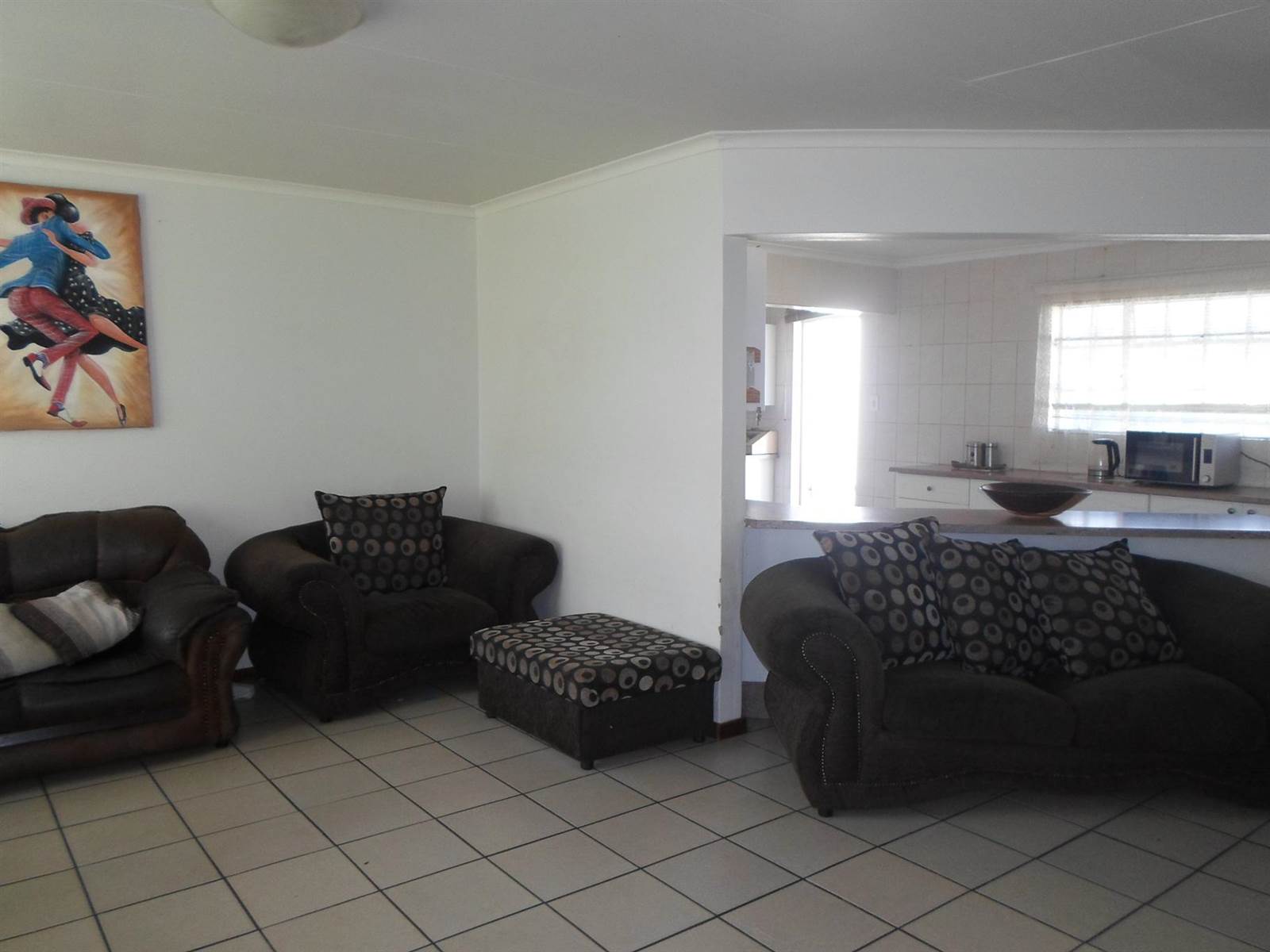 3 Bed Townhouse in Randfontein Central photo number 3