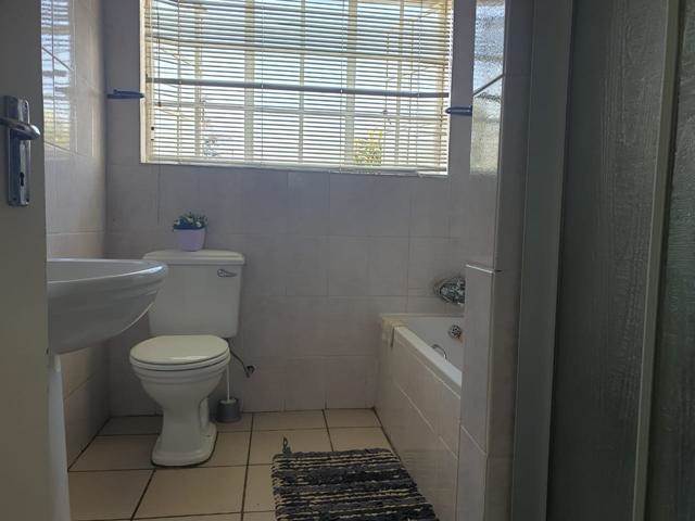 3 Bed Townhouse in Randfontein Central photo number 12