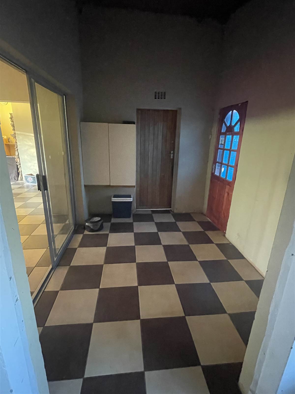 3 Bed House in Rensburg photo number 16