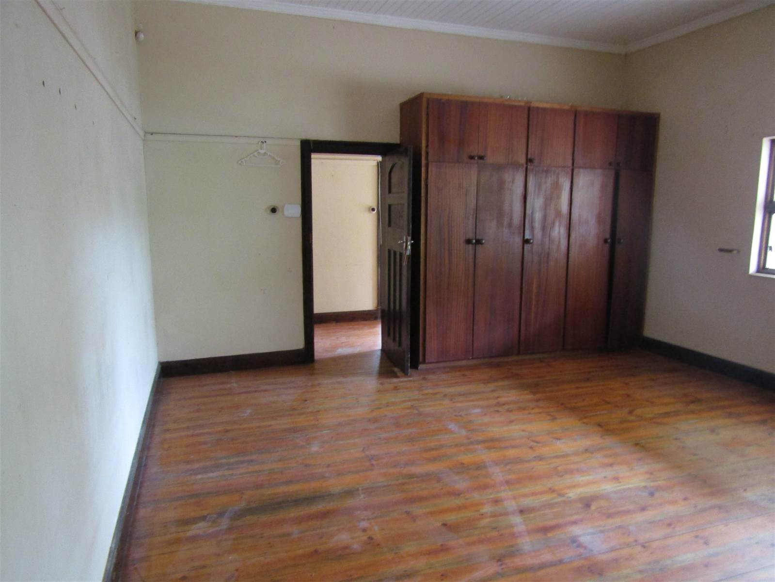 3 Bed House in Humansdorp photo number 5