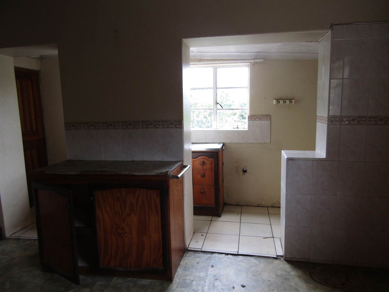 3 Bed House in Humansdorp photo number 11