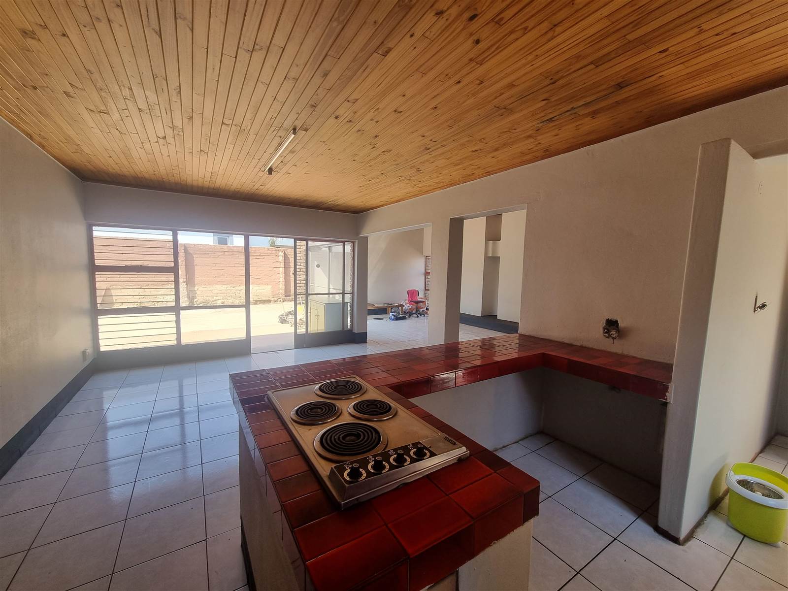6 Bed House in Garsfontein photo number 15