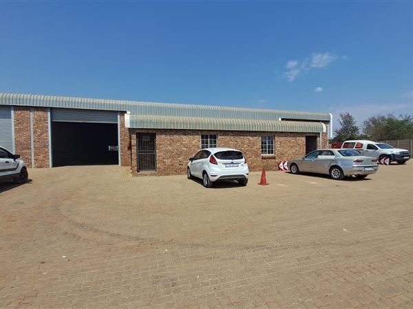 276  m² Industrial space