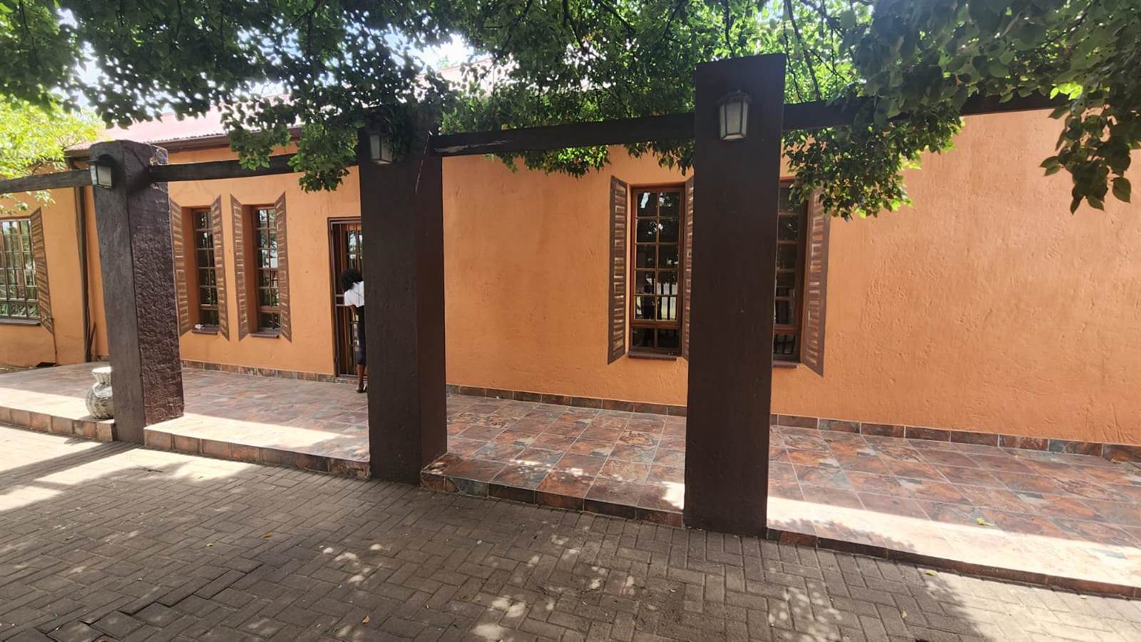 221  m² Office Space in Benoni Central photo number 4