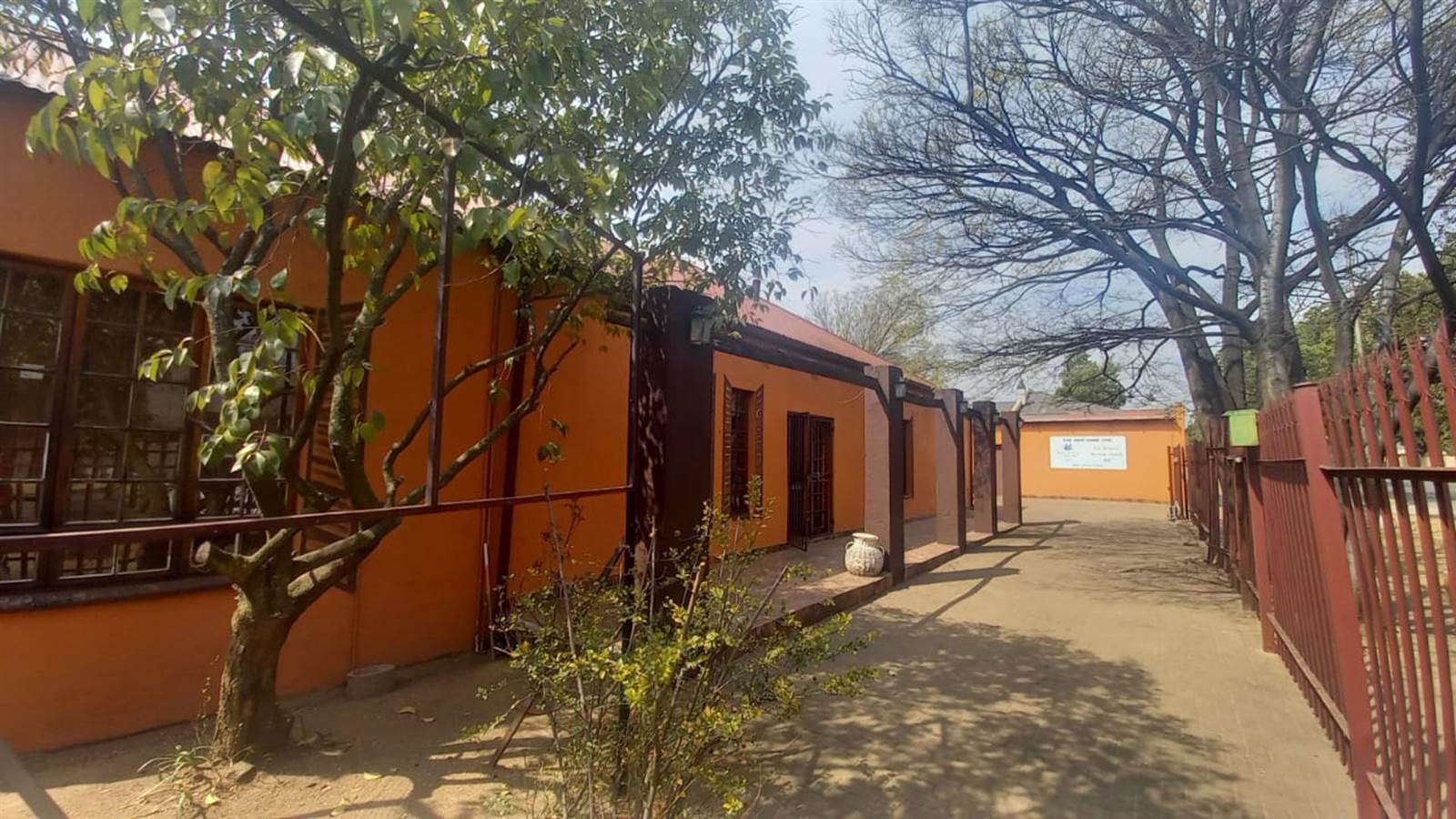 221  m² Office Space in Benoni Central photo number 5