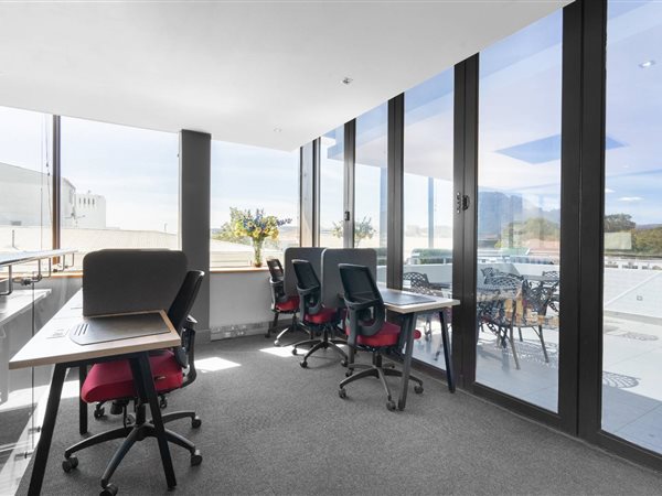 5  m² Office Space